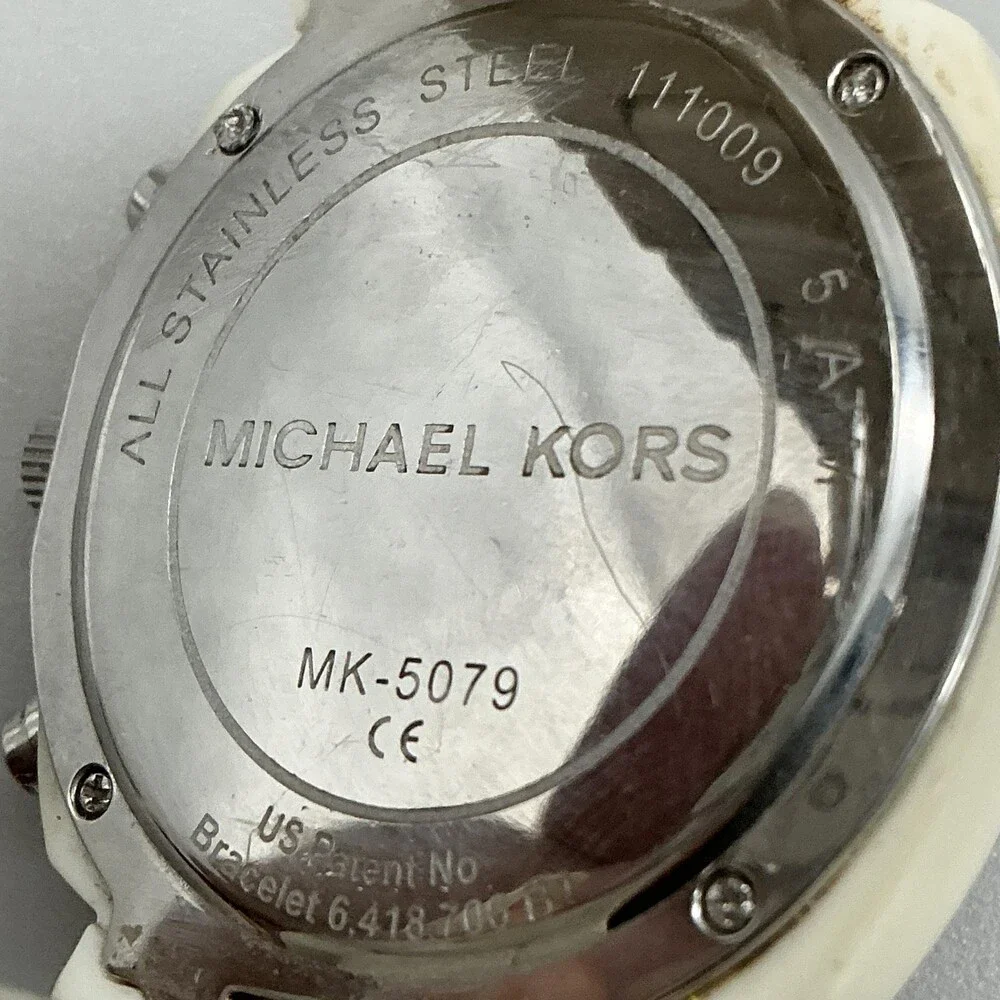 Michael Kors Womens Watch 39mm Silver Tone Chrono MK5079 New Battery 6.5